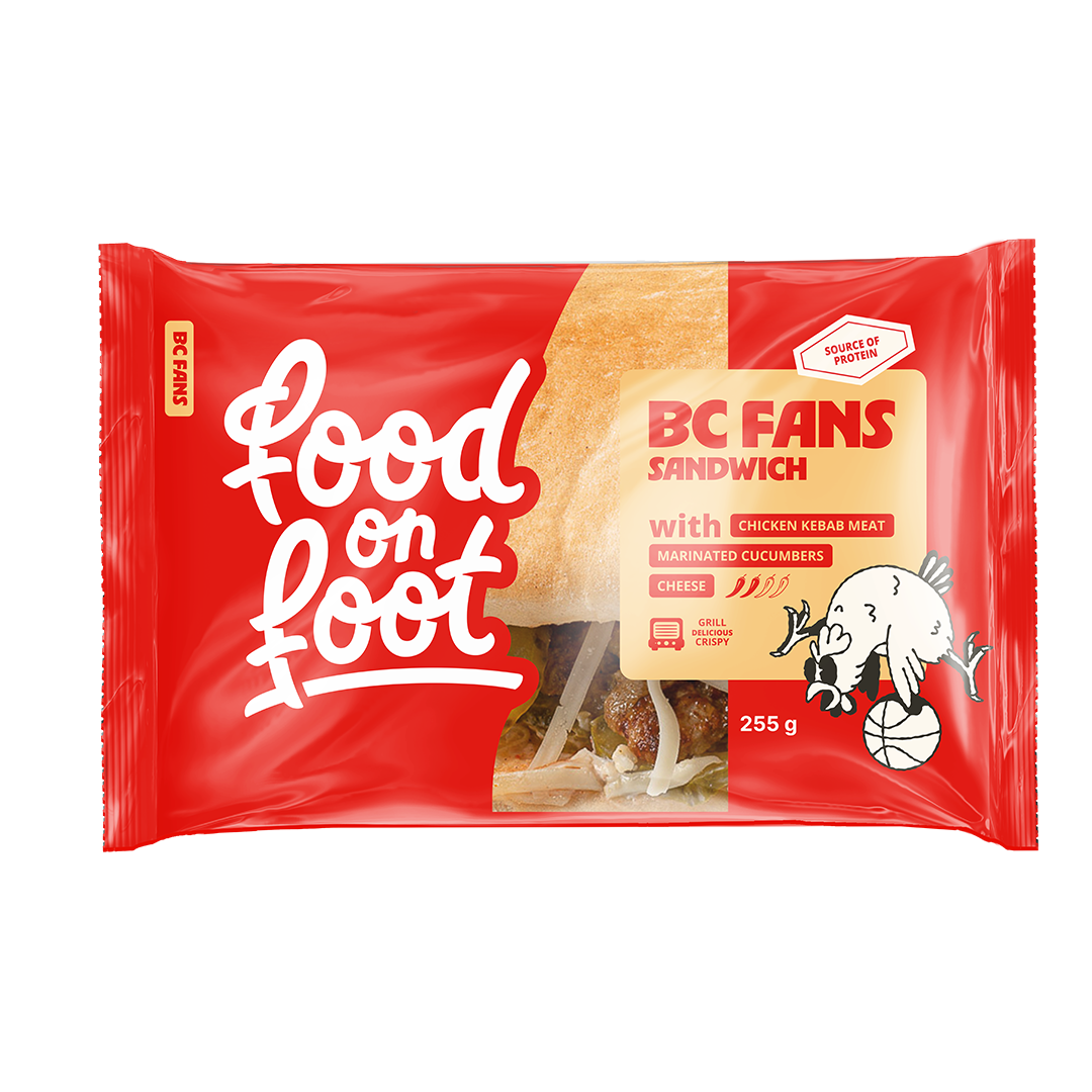 BC FANU СЭНДВИЧ С МЯСОМ КУРИНОГО КЕБАБА, МАРИНОВАННЫМИ ОГУРЦАМИ И СЫРОМ