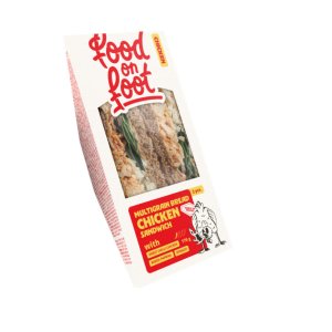 MULTIGRAIN BREAD SENDVIČS AR SALDO VISTU, CEPTU PAPRIKU UN SPINĀTIEM